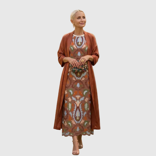 Daniela - Długa sukienka w kwiatowy wzór z dopasowanym kamizelką