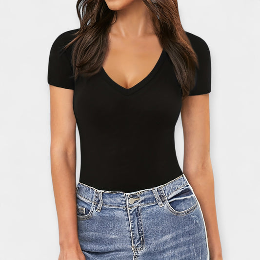 Letnie body w kształcie V