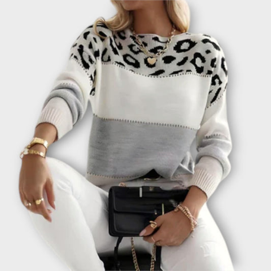 Cheyenne - Luźny sweter w leopardzi wzór