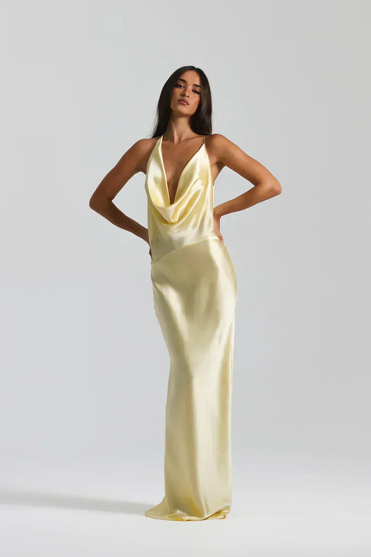 Karolína – Maxi Sukienka Elegancka